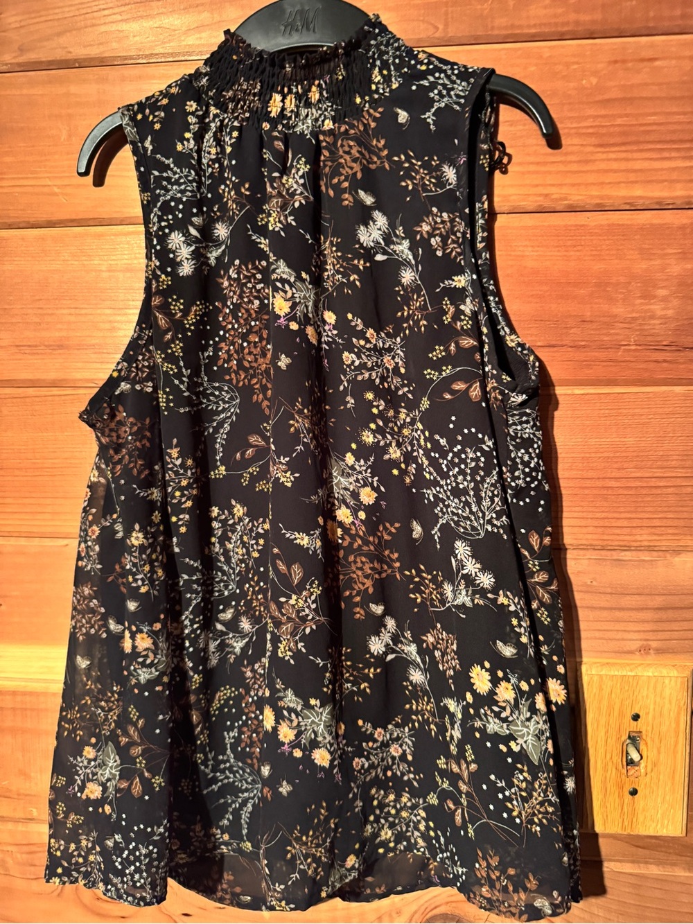 H&M Black Floral Smocked Neck Sleeveless Tank